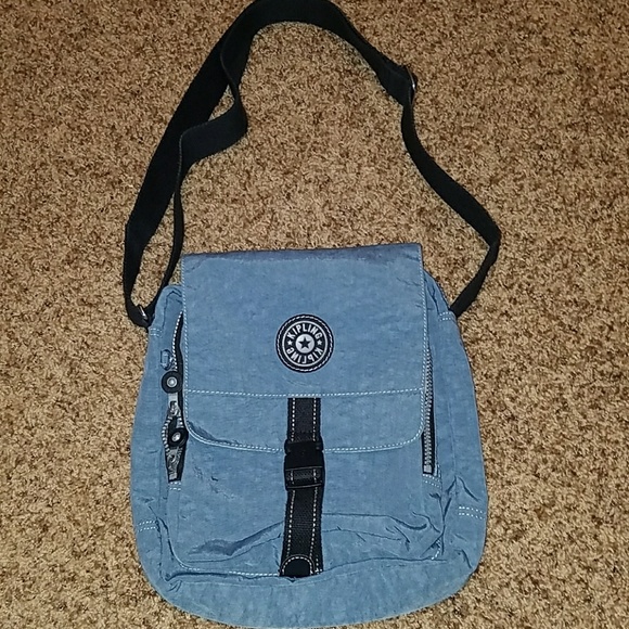 Kipling Handbags - Vintage Kipling Crossbody